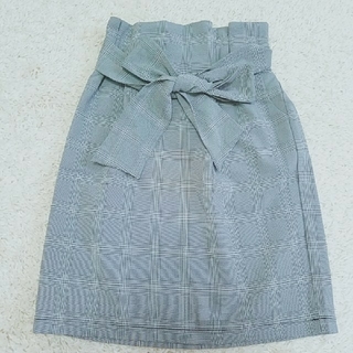 グレイル(GRL)のGRLチェックタイトスカート(ひざ丈スカート)
