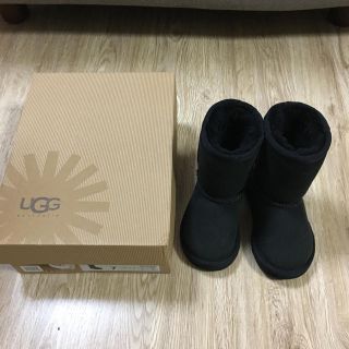 アグ(UGG)の美品◆正規品 UGG 13〜14㎝/ムートンブーツ アグ ファミリア ミキハウス(ブーツ)