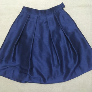 ロイスクレヨン(Lois CRAYON)のロイスクレヨン 紺色フレアスカート 2015年10月タグ(ひざ丈スカート)
