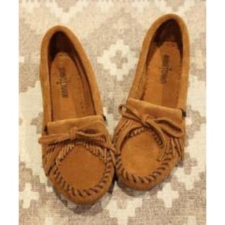 ミネトンカ(Minnetonka)のMinnetonka モカシン(スリッポン/モカシン)