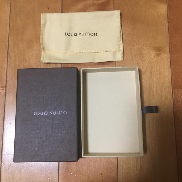 LOUIS VUITTON(ルイヴィトン)のLOUIS VUITTON  空箱 レディースのバッグ(ショップ袋)の商品写真