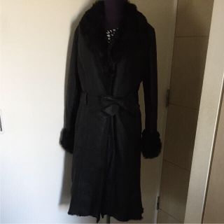 マックスマーラ(Max Mara)のpjrin様専用☆お取置き☆お値下げ☆美品☆serafino☆羊革コート(毛皮/ファーコート)