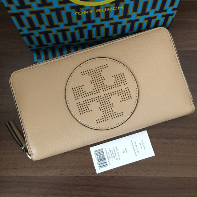 新品 未使用 長財布 トリーバーチ Toryburch ベージュ Sand レディース