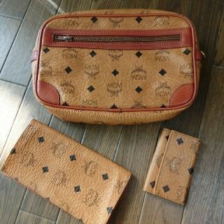 エムシーエム(MCM)のMCMバック、キーケース、長財布3点セット(セカンドバッグ/クラッチバッグ)