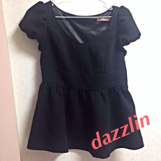 dazzlin(ダズリン)のdazzlin ぺぷラムトップス レディースのトップス(シャツ/ブラウス(半袖/袖なし))の商品写真