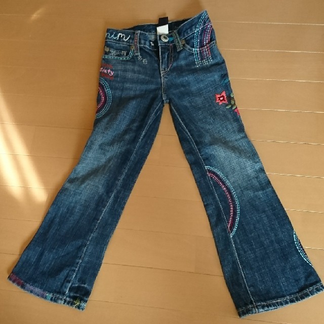 GAP(ギャップ)のGAP KIDS ジーンズ 120 キッズ/ベビー/マタニティのキッズ服女の子用(90cm~)(パンツ/スパッツ)の商品写真