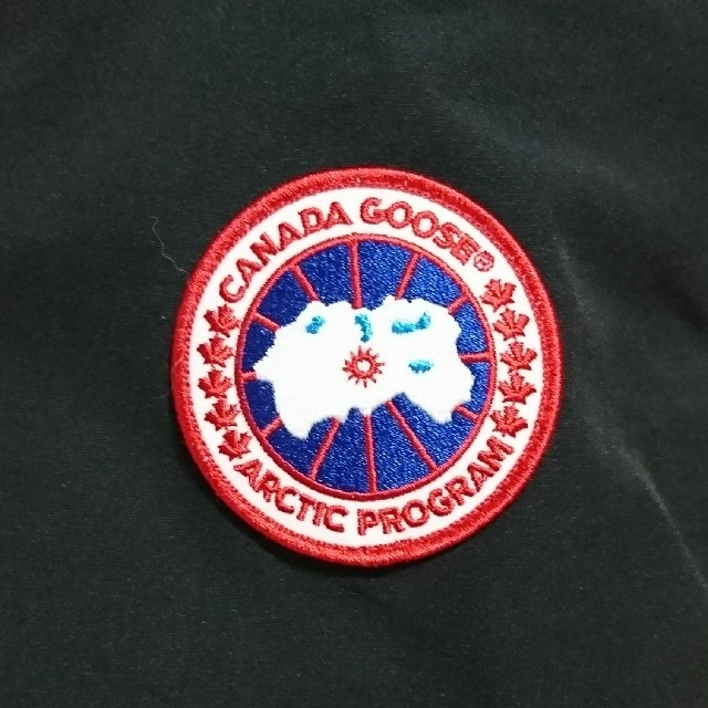 CANADA GOOSE(カナダグース)のカナダグース ラッセル メンズのジャケット/アウター(ダウンジャケット)の商品写真