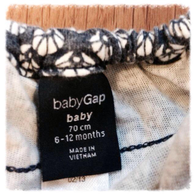 GAP Kids(ギャップキッズ)のbaby GAP フリルブルマ キッズ/ベビー/マタニティのキッズ服女の子用(90cm~)(その他)の商品写真