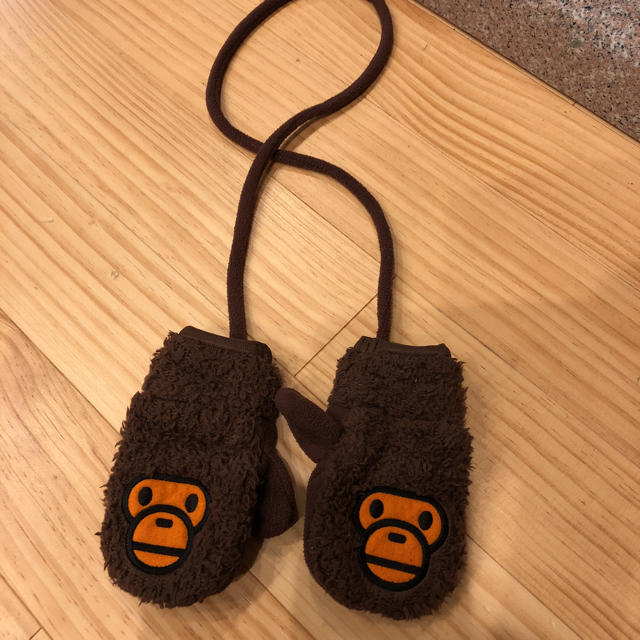 A BATHING APE(アベイシングエイプ)のゆか様専用 キッズ/ベビー/マタニティのこども用ファッション小物(手袋)の商品写真