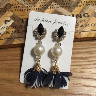 ハンドメイド♡大人可愛い大ぶりピアス♡(ピアス)