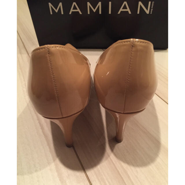 MAMIAN(マミアン)の☆あの様専用☆MAMIAN ヌードベージュパンプス 23.5cm レディースの靴/シューズ(ハイヒール/パンプス)の商品写真