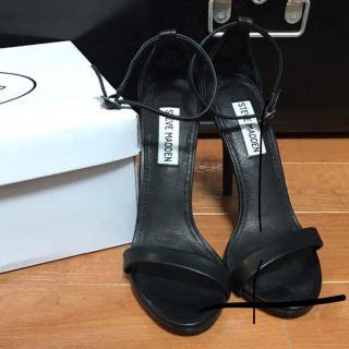 スティーブマデン(Steve Madden)のsteve madden(サンダル)