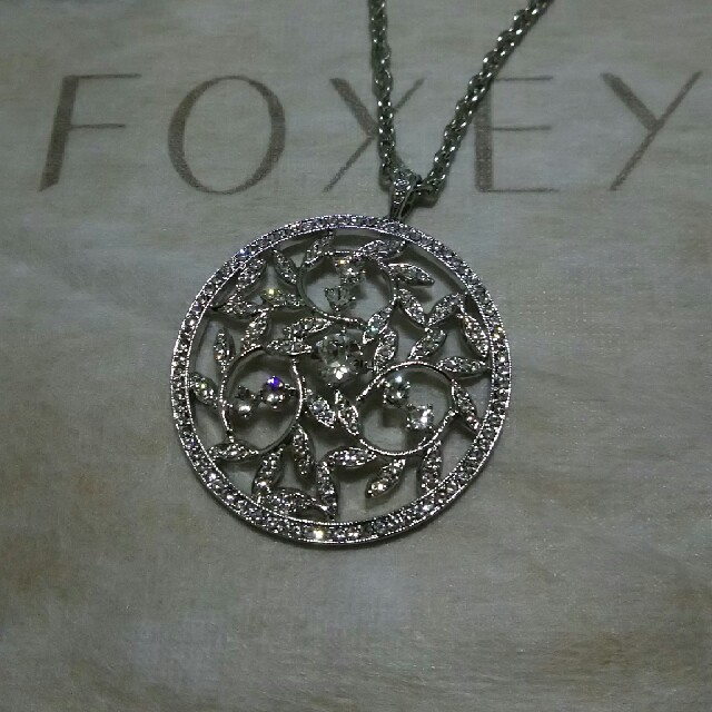 FOXEY(フォクシー)のフォクシー☆ペンダント ハンドメイドのアクセサリー(ネックレス)の商品写真