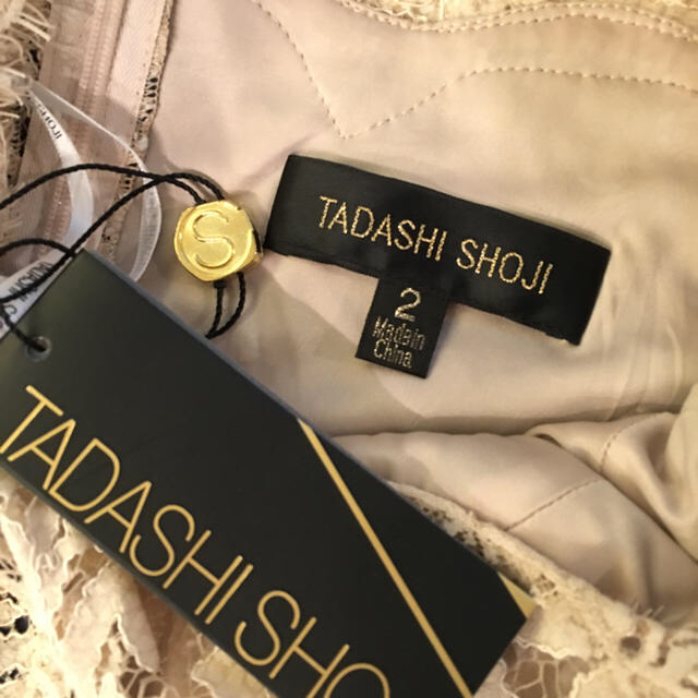 TADASHI SHOJI(タダシショウジ)の新品 タダシショージ アイボリー ネイビー 総レース ワンピース レディースのワンピース(ひざ丈ワンピース)の商品写真