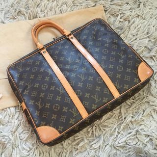 ルイヴィトン(LOUIS VUITTON)のLOUIS VUITTON ♡ ビジネスバッグ(ビジネスバッグ)