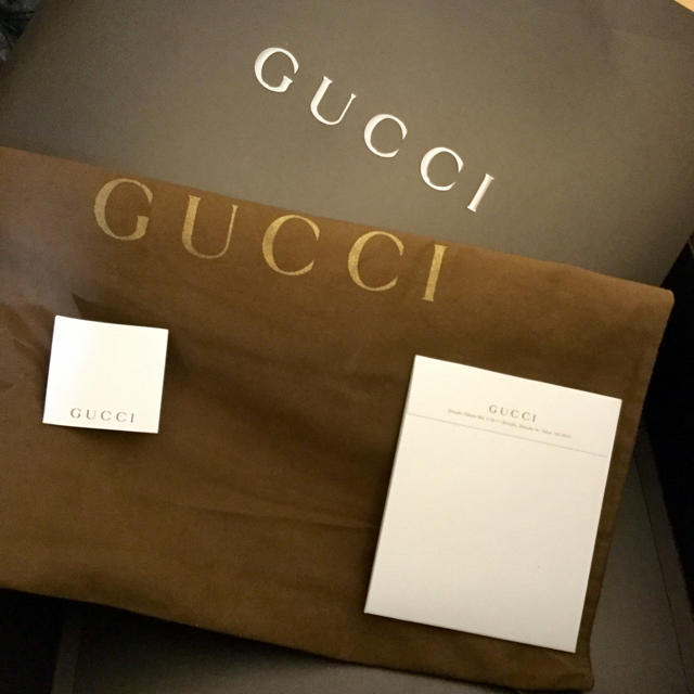 Gucci(グッチ)の☆新品 未使用☆グッチ フローラ ホーボーバッグ レディースのバッグ(トートバッグ)の商品写真