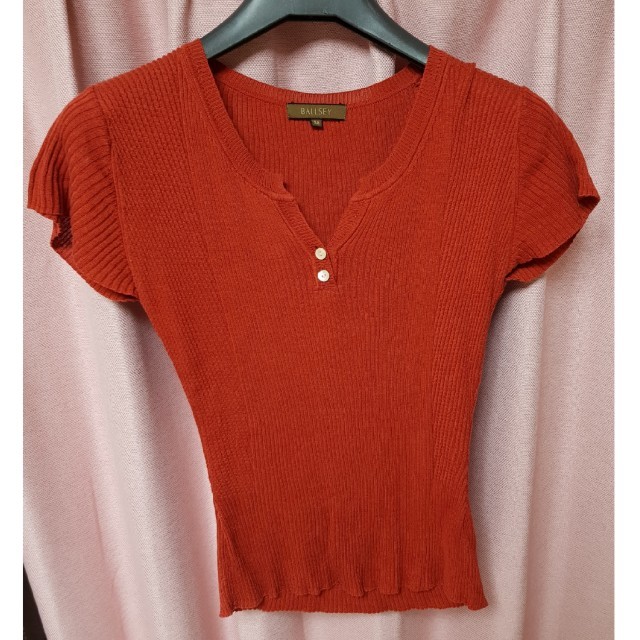 TOMORROWLAND(トゥモローランド)のBallsey♡ボールジー 赤 半袖ニット シルク混♡ レディースのトップス(ニット/セーター)の商品写真