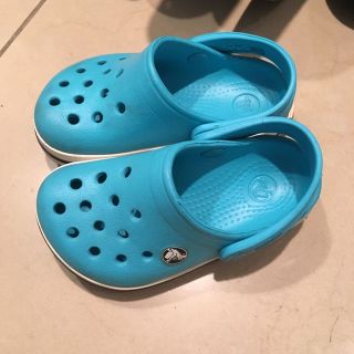 クロックス(crocs)の送料込‼︎クロックス12〜13cmブルー(サンダル)