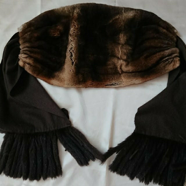 12月スーパーSALE 15%OFF】 FENDI - 毛皮キャンディストール FENDI