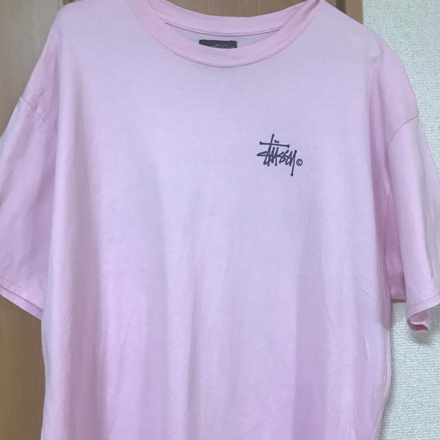 STUSSY(ステューシー)の《STUSSY》ピンクTシャツ 正規品 レディースのトップス(Tシャツ(半袖/袖なし))の商品写真