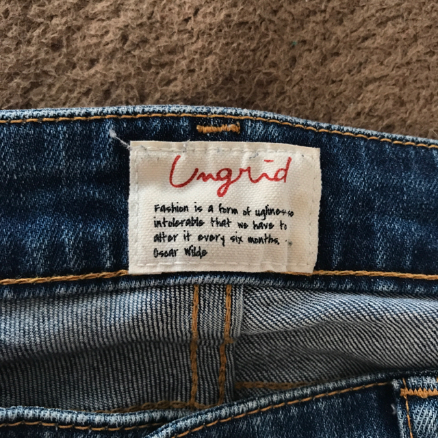 Ungrid(アングリッド)の❤️本日気まぐれセール❤️ダメージクロップドスキニーデニム レディースのパンツ(デニム/ジーンズ)の商品写真