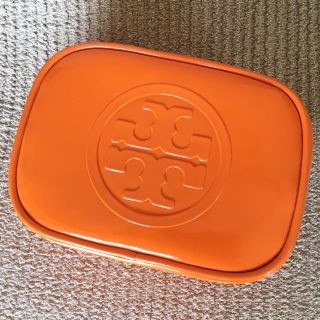 トリーバーチ(Tory Burch)のTORY BURCH ♡エナメルポーチ(ポーチ)