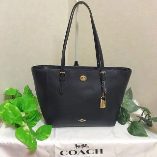 コーチ(COACH)の♡ほぼ新品COACH レザー スモールターンロック トートバッグ ネイビー ♡(トートバッグ)