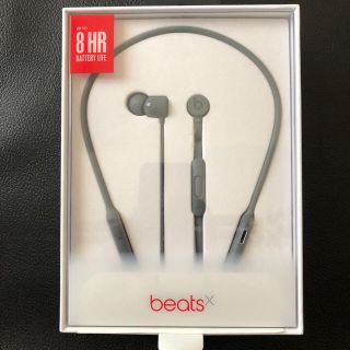 ビーツバイドクタードレ(Beats by Dr Dre)の*新品同様♪ BeatsX グレイ*(ヘッドフォン/イヤフォン)