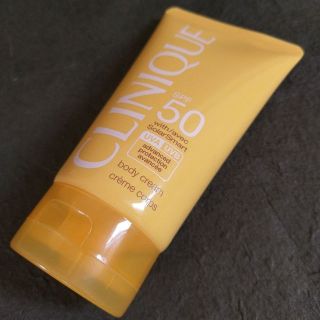 クリニーク(CLINIQUE)のtennenrin5様専用◆クリニーク日焼け止め1度使用SPF50クリーム(日焼け止め/サンオイル)