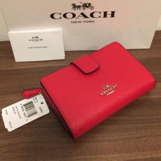 コーチ(COACH)のCOACH ☆ コーチ 折り財布 ブライトレッド 赤 二つ折り財布(財布)