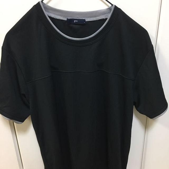 GU(ジーユー)のGU プラックティス Tシャツ メンズのトップス(その他)の商品写真