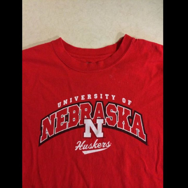 BEAMS(ビームス)のNebraskaHuskers/J-america(USA)ビンテージTシャツ メンズのトップス(Tシャツ/カットソー(半袖/袖なし))の商品写真