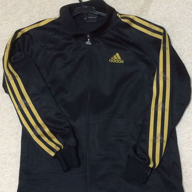 adidas(アディダス)の☆ジャージ アディダス 140 ☆adidas キッズ/ベビー/マタニティのキッズ服男の子用(90cm~)(ジャケット/上着)の商品写真