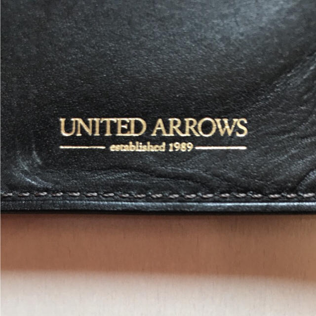 UNITED ARROWS(ユナイテッドアローズ)のUNITED ARROWS ユナイテッドアローズ 長財布 二つ折り 黒 ブラック メンズのファッション小物(長財布)の商品写真
