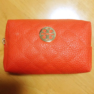 トリーバーチ(Tory Burch)のトリーバーチ❤️オレンジのポーチ(ボディバッグ/ウエストポーチ)