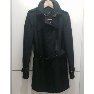 ザラ(ZARA)のZARAトレンチコート新品未使用　お値下げしました🐸(トレンチコート)