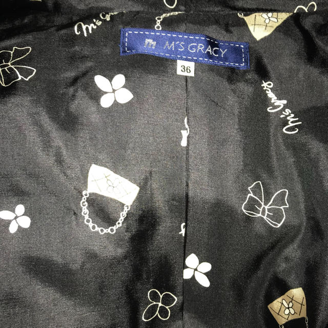 M'S GRACY(エムズグレイシー)の新品  エムズグレシィーの可愛いダウンコート レディースのジャケット/アウター(ダウンコート)の商品写真