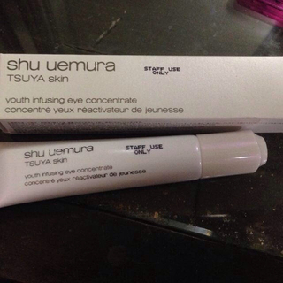 シュウウエムラ(shu uemura)のシュウウエムラTSUYAアイエッセンス(その他)