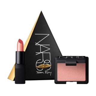 ナーズ(NARS)のＮＡＲＳ  2017ホリデーコレクション 限定 ラブトライアングル(コフレ/メイクアップセット)