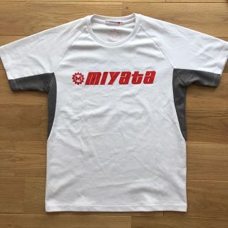 ユニクロ(UNIQLO)のNo.10 UT MIYATA Tシャツ 中古美品 他の複数枚購入で値引(その他)