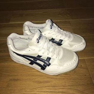 アシックス(asics)の値引しました。アシックス asics ジュニアシューズ サイズ22.0 中古(その他)