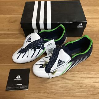 アディダス(adidas)のハル様専用adidas 新品未使用のサッカー/フットサル用シューズ 27.5セン(その他)