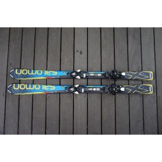 サロモン(SALOMON)のサロモン　ジュニア　スキー板　１３０cm Xi Race(板)