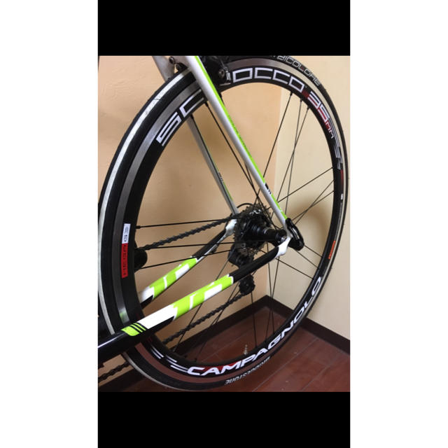 Cannondale(キャノンデール)のけーた様用キャノンデールCAAD10 105 2014 付属品あり スポーツ/アウトドアの自転車(自転車本体)の商品写真