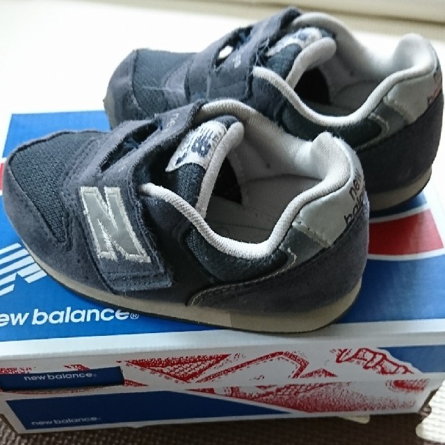 New Balance(ニューバランス)のtaya様専用ニューバランス スニーカー キッズ/ベビー/マタニティのキッズ靴/シューズ(15cm~)(スニーカー)の商品写真