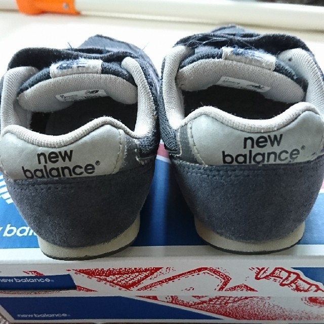 New Balance(ニューバランス)のtaya様専用ニューバランス スニーカー キッズ/ベビー/マタニティのキッズ靴/シューズ(15cm~)(スニーカー)の商品写真