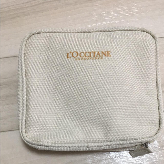 L'OCCITANE(ロクシタン)のロクシタン ポーチ レディースのファッション小物(その他)の商品写真