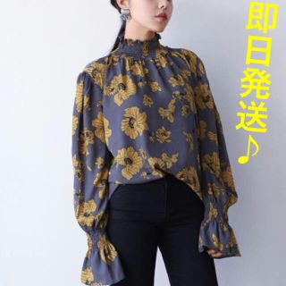 ディーホリック(dholic)のレトロ パフスリーブ 花柄 ブラウス  ZARA dholic好きさんに★(シャツ/ブラウス(長袖/七分))