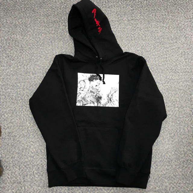 supreme akira パーカー コラボ | フリマアプリ ラクマ