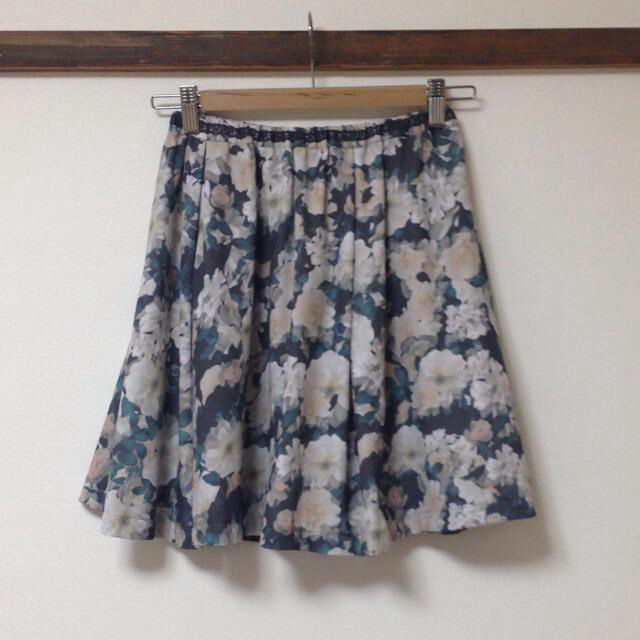 COCO DEAL(ココディール)のココディール 花柄スカート レディースのスカート(ミニスカート)の商品写真